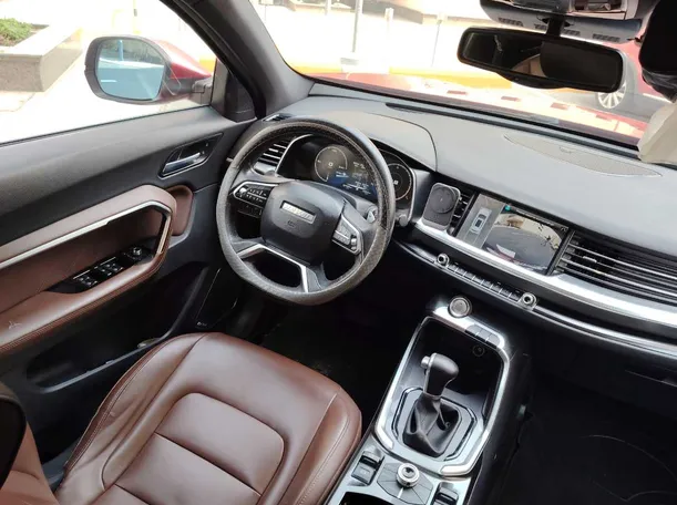 Car image 22