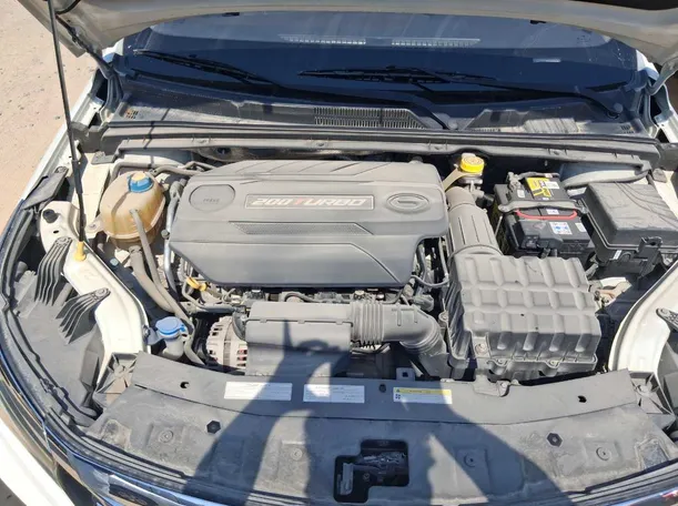 Car image 21