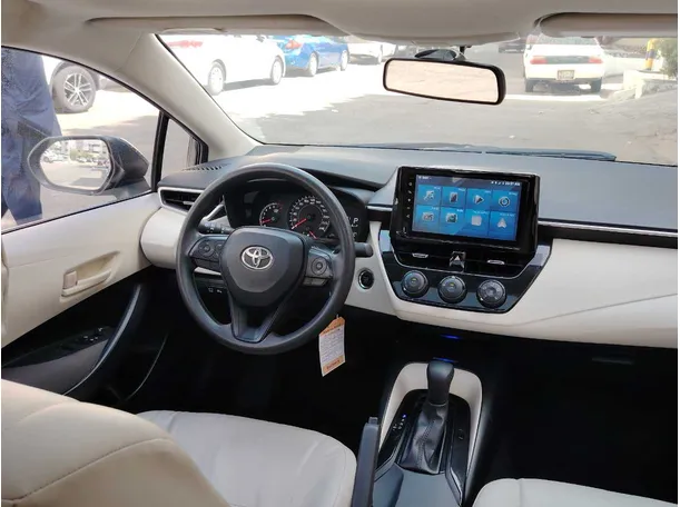 Car image 22
