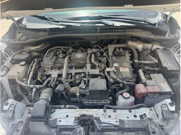 Car image 21