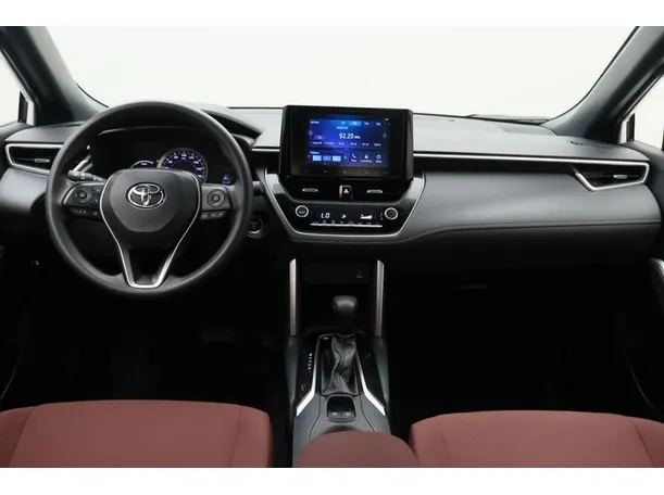 Car image 14