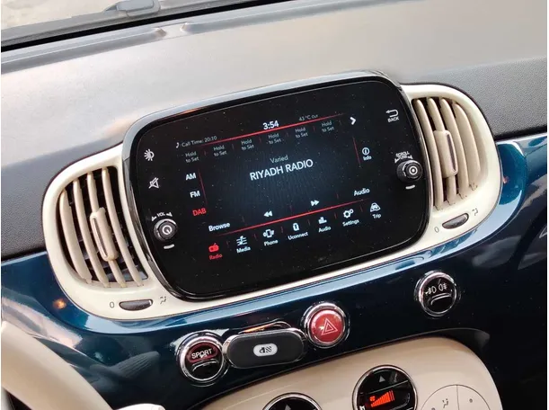 Car image 29