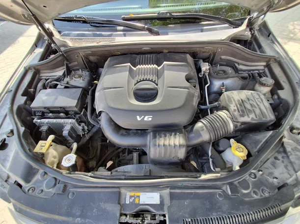 Car image 21
