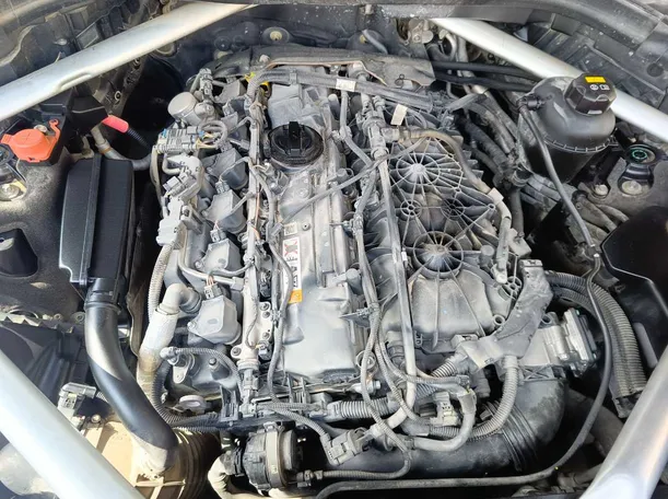 Car image 48