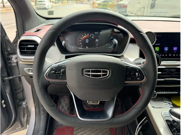 Car image 20