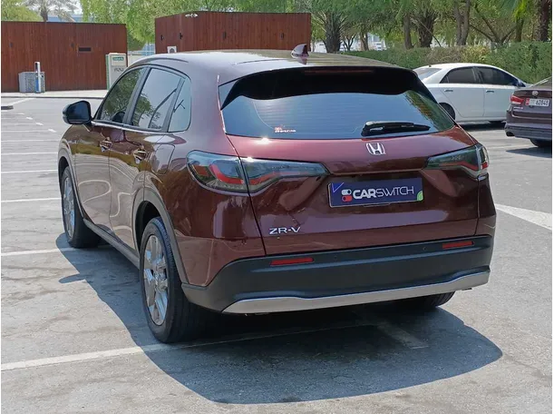 Car image 7