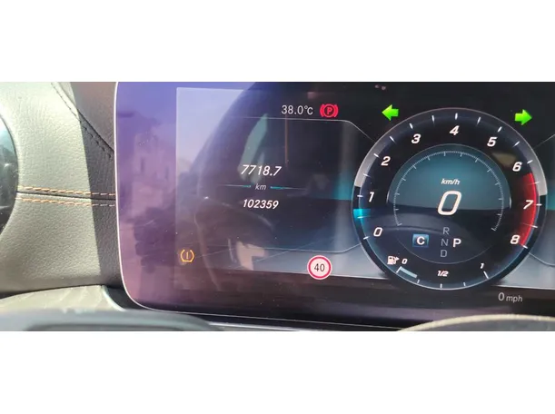 Car image 21