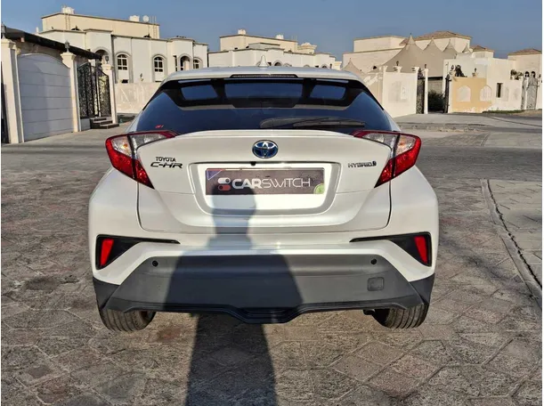 Car image 6