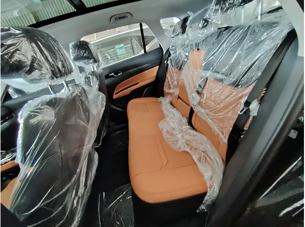 Car image 21