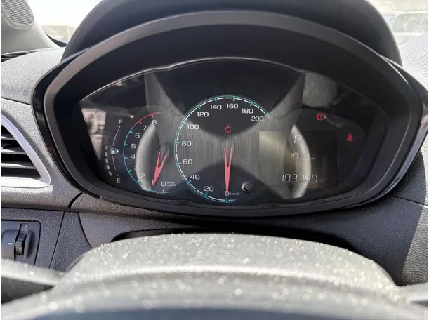 Car image 24