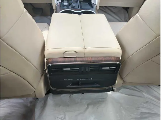 Car image 45