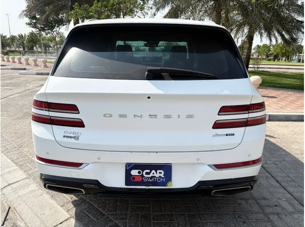 Car image 6