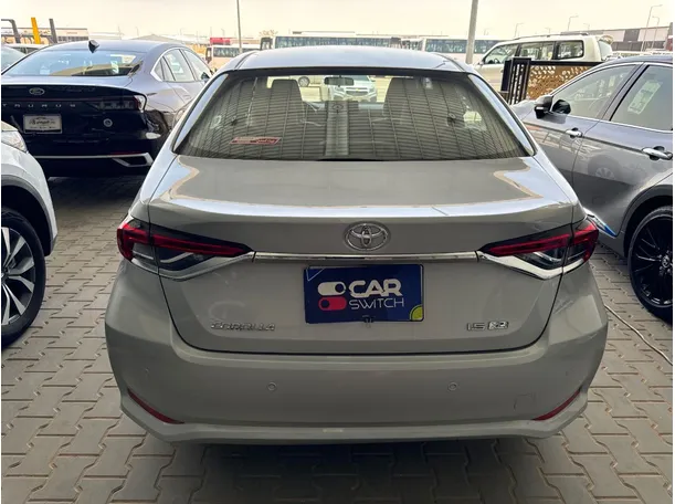 Car image 5