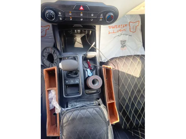 Car image 23