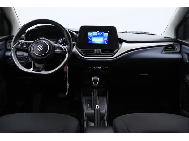 Car image 14