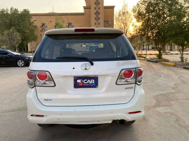 Car image 6