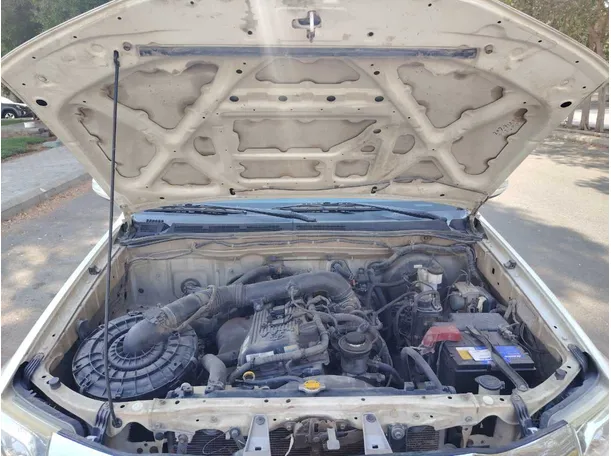 Car image 28