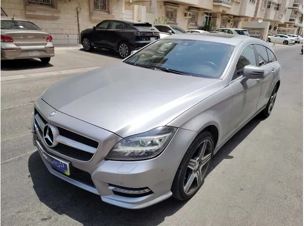 2013 Mercedes CLS500 in Jeddah