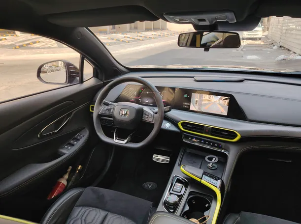 Car image 21