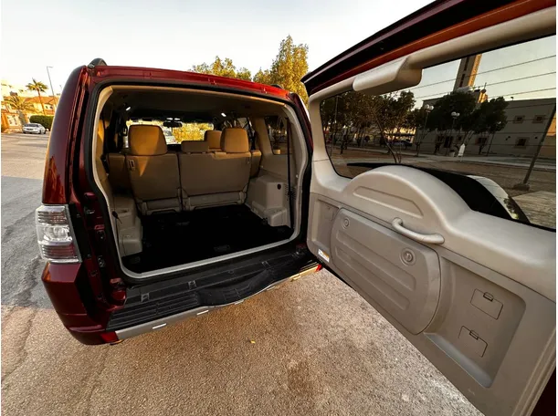 Car image 22