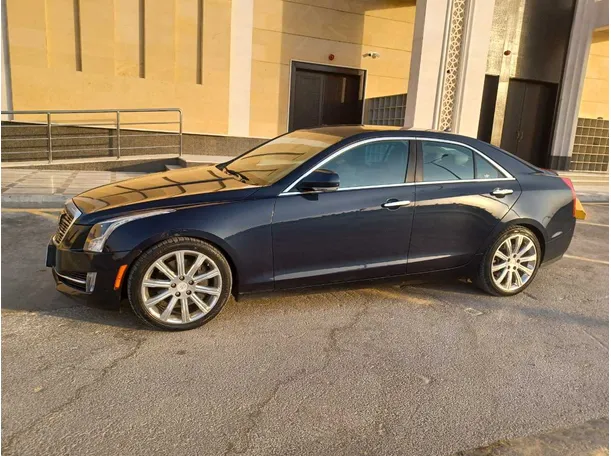 Car image 8