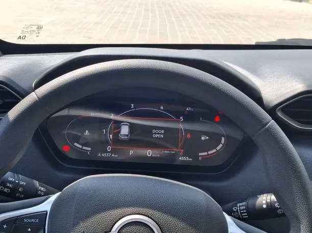 Car image 20