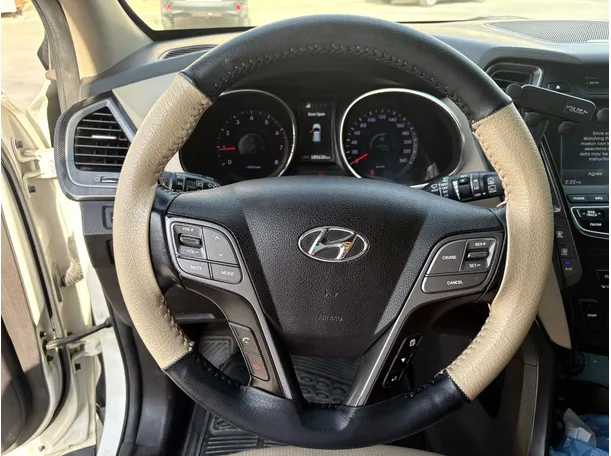 Car image 22