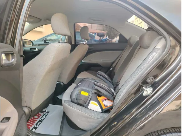 Car image 20