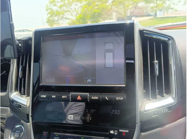 Car image 41