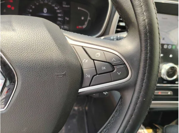 Car image 38