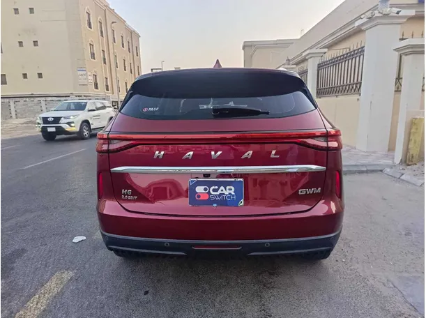 Car image 6