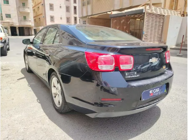 Car image 7