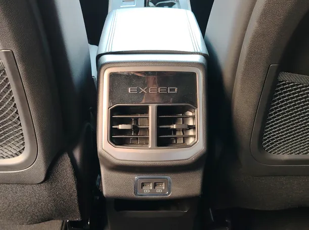 Car image 31