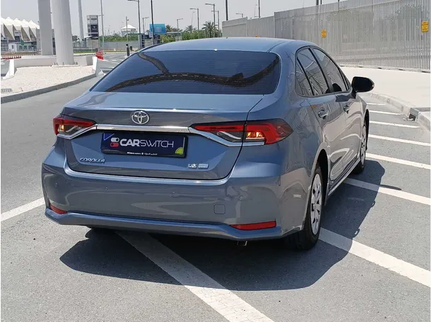 Car image 5