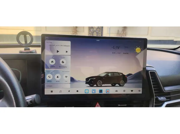 Car image 18