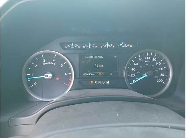 Car image 20
