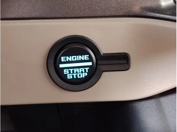 Car image 29