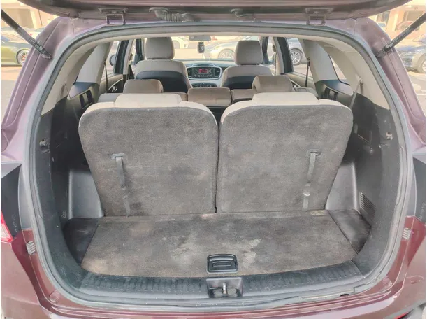 Car image 24