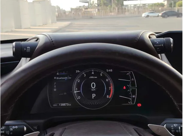 Car image 27