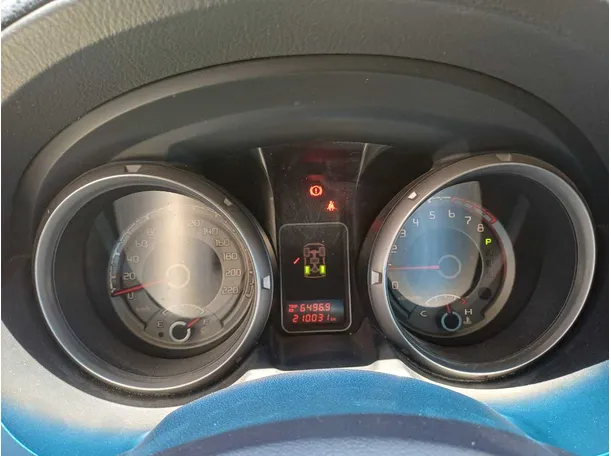 Car image 18
