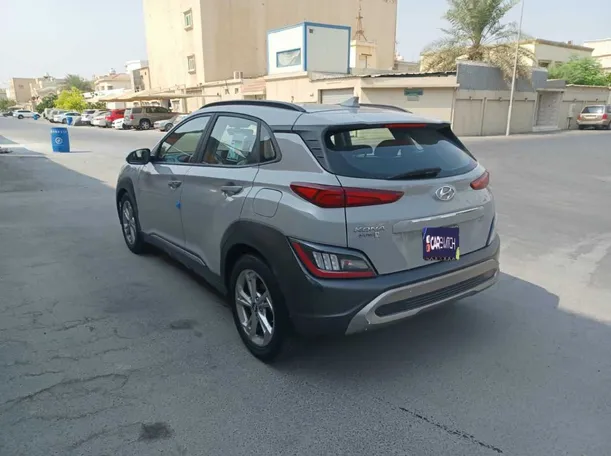 Car image 7