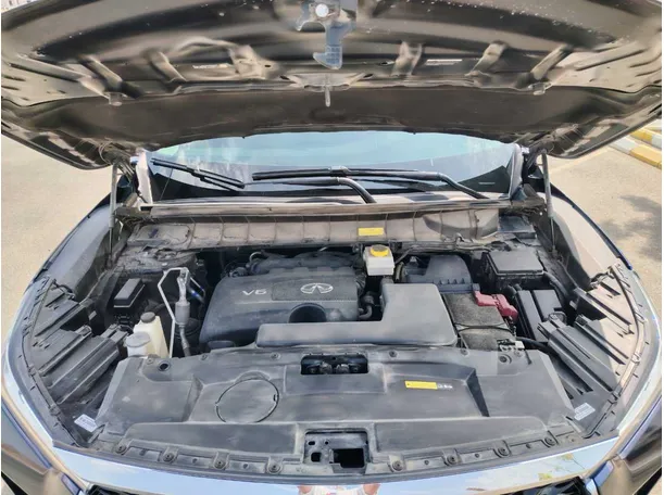 Car image 40