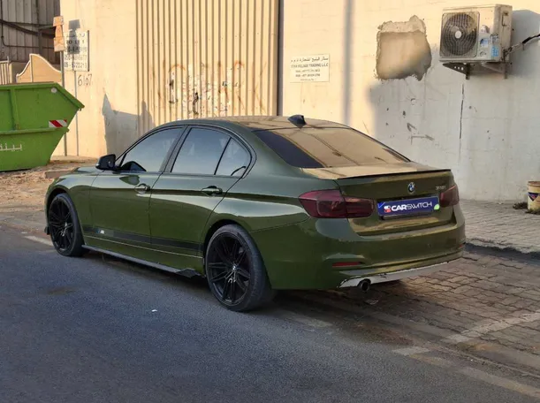 Car image 7