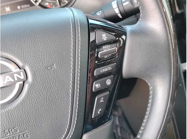 Car image 40