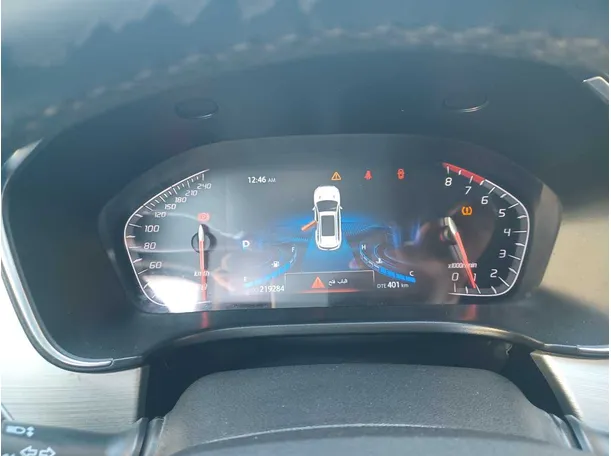 Car image 19