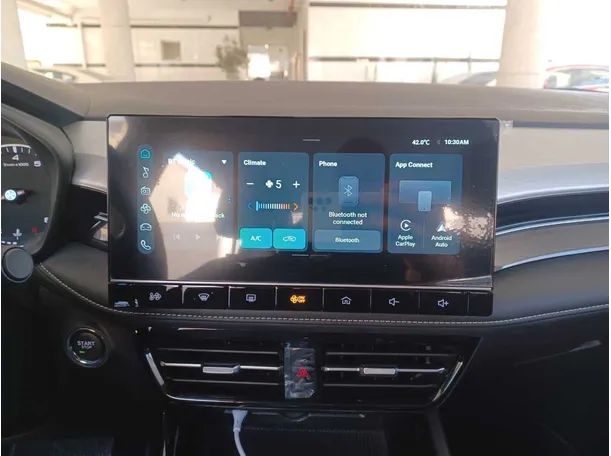 Car image 15