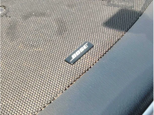 Car image 32