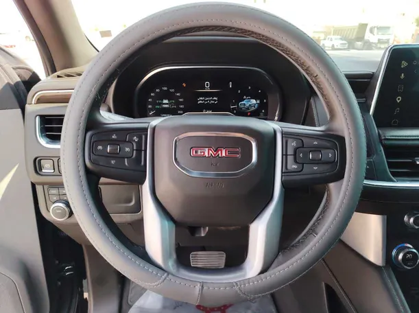 Car image 22