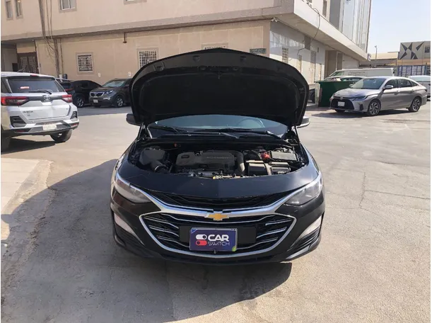 Car image 23