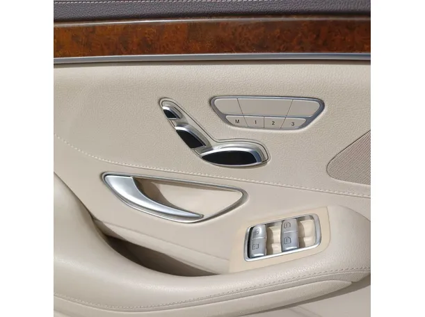 Car image 31